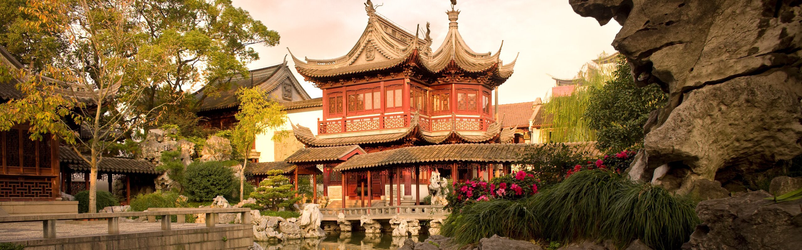 Shanghai Weather in November 2026: Things to Do & Travel Tips