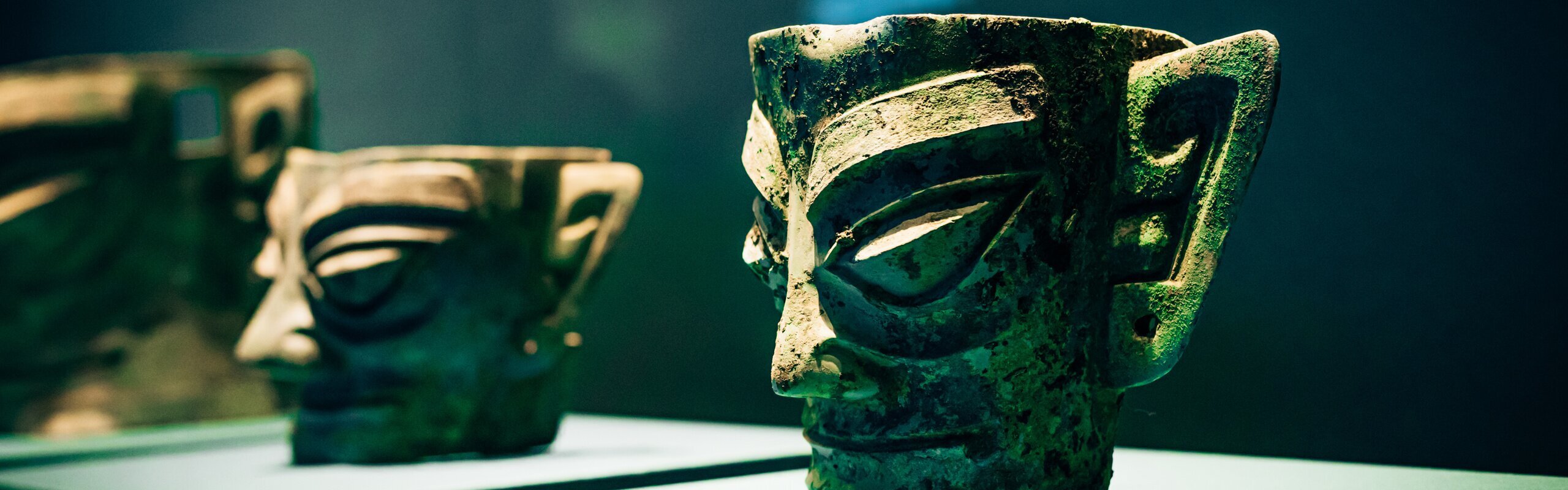 The Shang Dynasty - Bronze Age China        