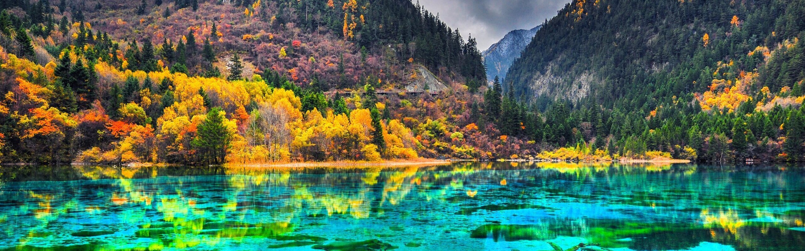 Jiuzhaigou: How to Visit, How to Get There, Best Times